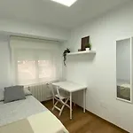 Piso nuevo bien situado en Santander